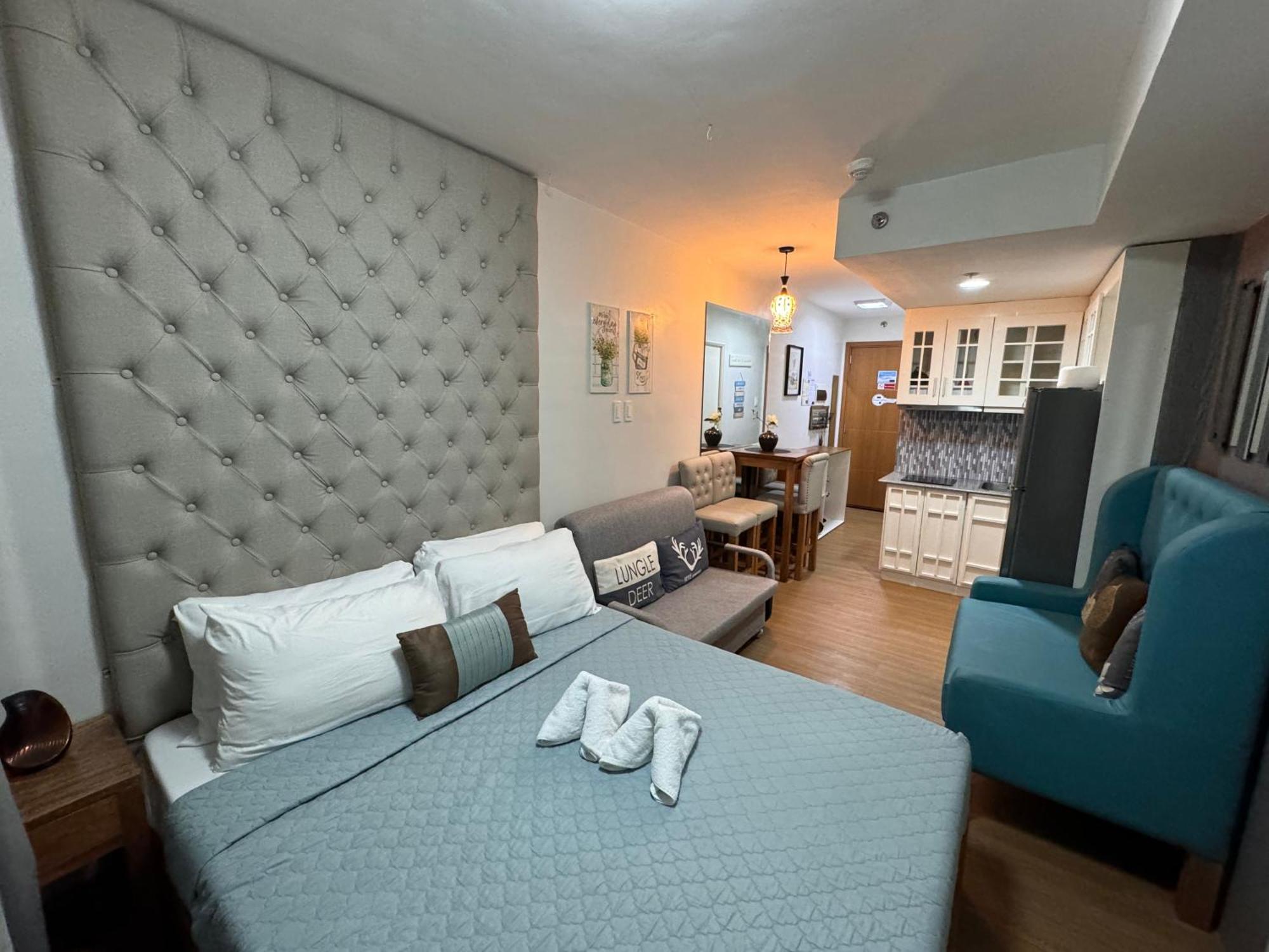 Cozyvilla At Pine Suites Tagaytay 2Br Or Studio With Free Parking 2Br In Basement Parking And Studio In Offsite Parking Tagaytay City Kültér fotó